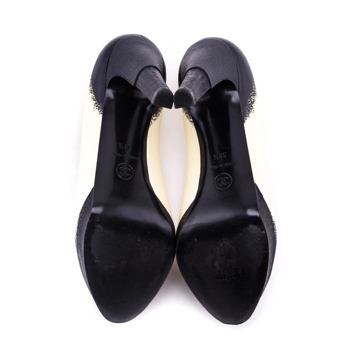 Chanel Black & White Ombre Painted CC Platform Pumps Size US 8.5 | EU 38.5